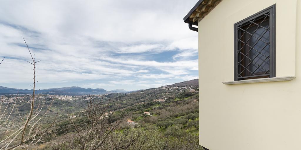 Al Casale Dei Nonni Bed and Breakfast Laureana Cilento Exterior foto