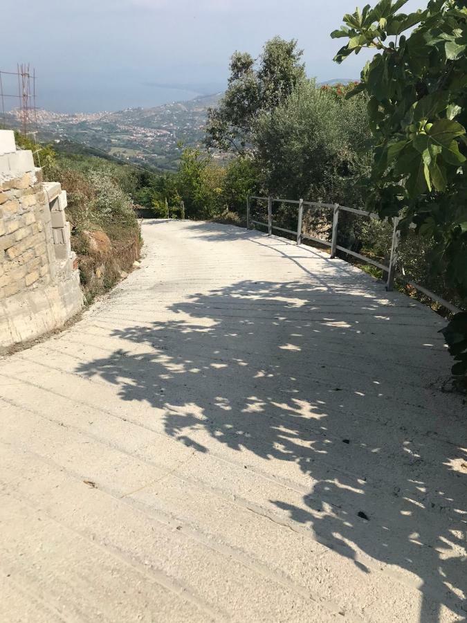 Al Casale Dei Nonni Bed and Breakfast Laureana Cilento Exterior foto